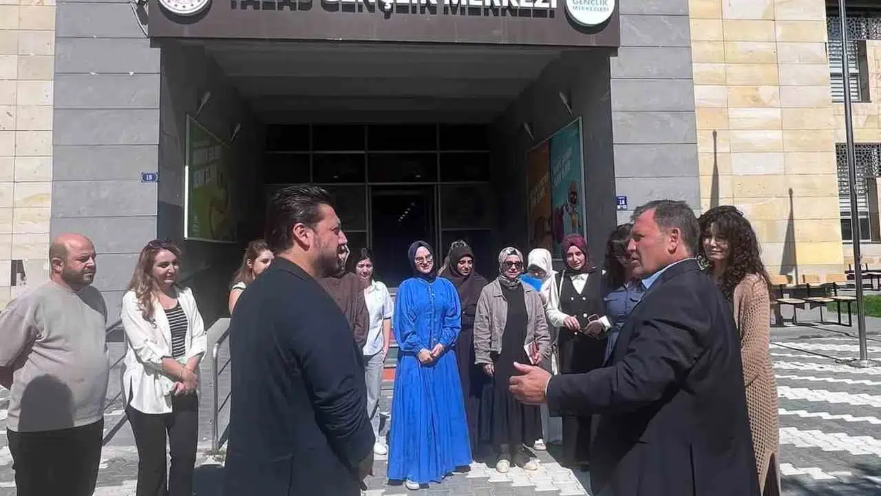 Talas Gençlik Merkezi'nde yeni dönem faaliyetleri değerlendirildi