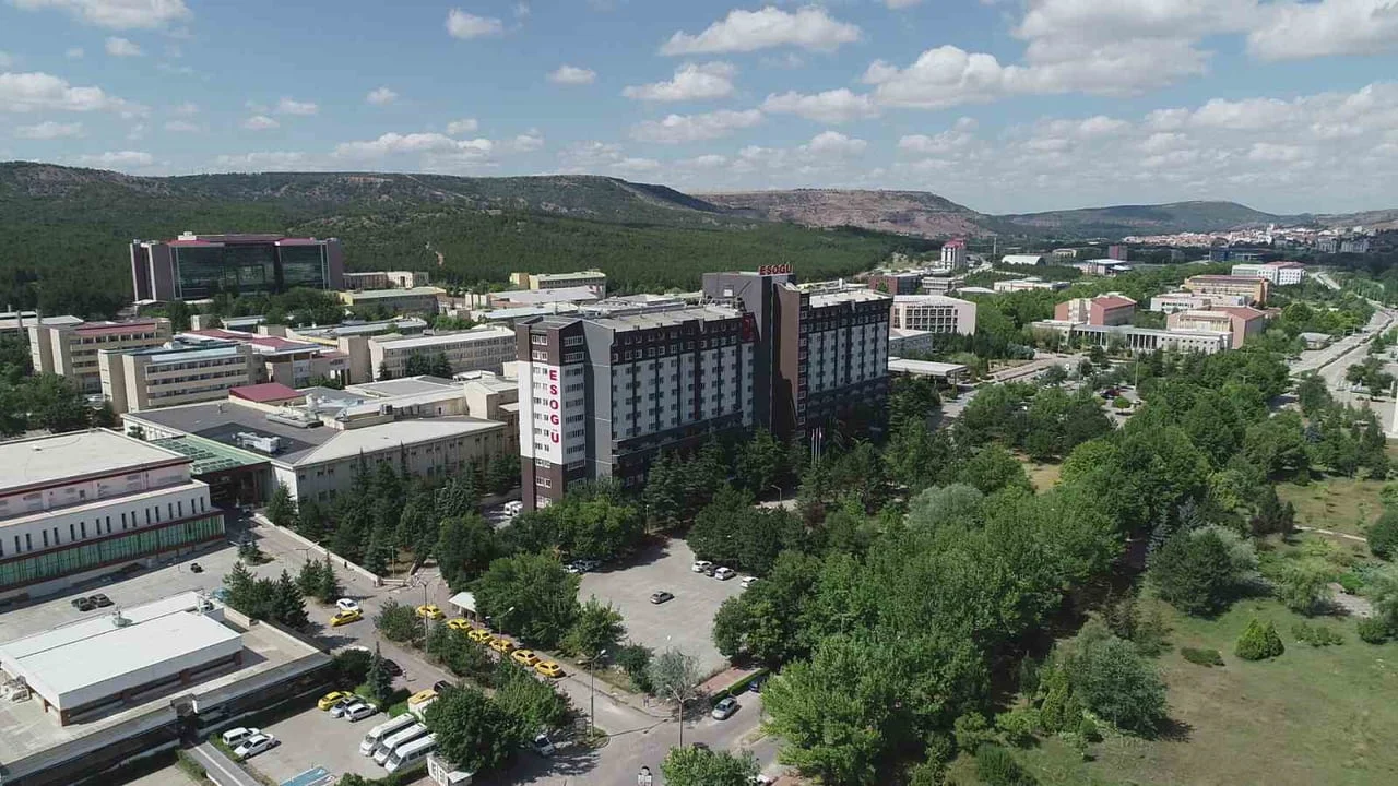 Eskişehir Osmangazi Üniversitesi 21 bilim insanıyla dünya listesinde yer aldı