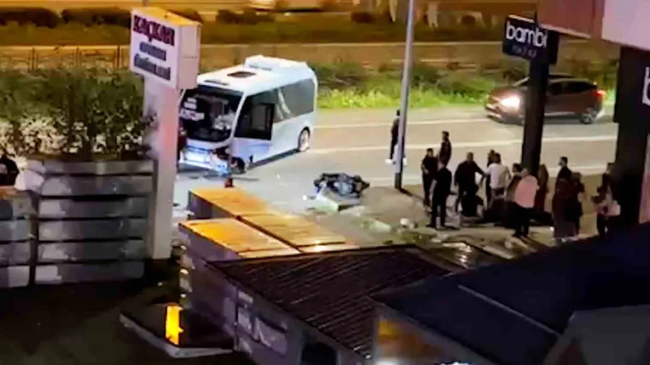 Rize'de minibüs ile motosikletin çarpıştığı kazada bir kişi öldü