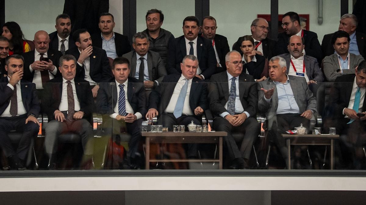 Galatasaray Erkek Voleybol Takımı Şampiyonlar Kupası'nı kazandı
