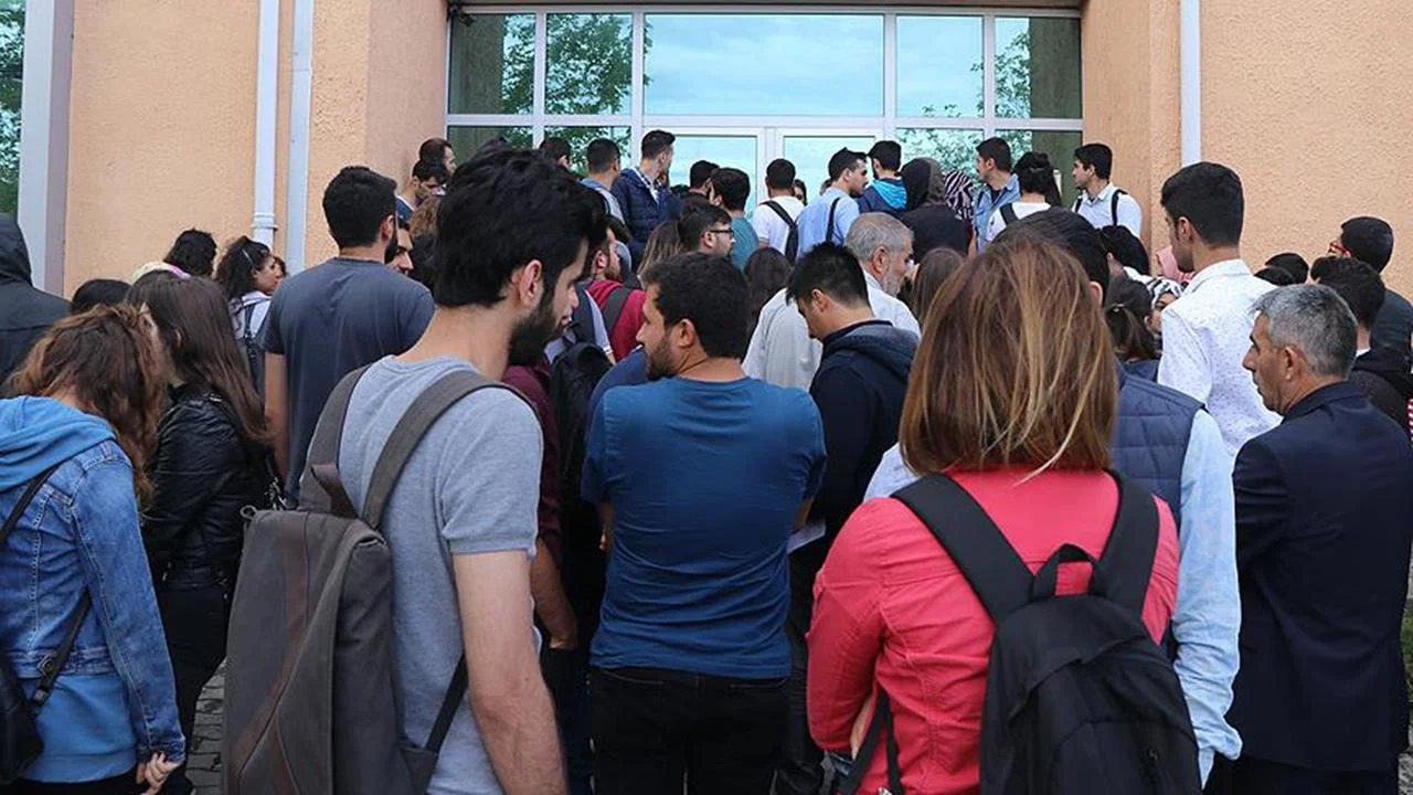 Üniversite kayıt süreci başladı, YÖK Başkanı'ndan öğrencilere çağrı