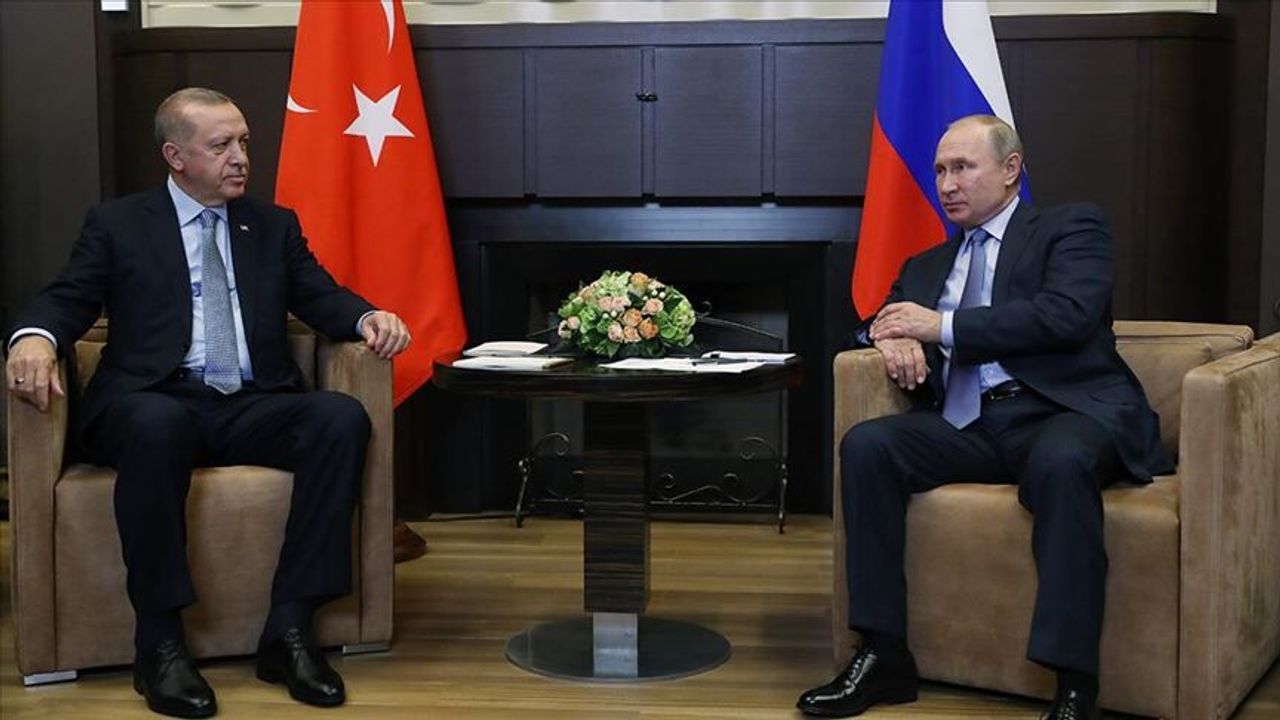 Aliyev ve Putin Şanghay İşbirliği Örgütü Zirvesi'nde bir araya geldi