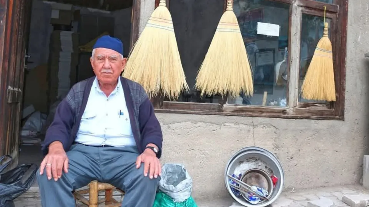 Çorum'un Oğuzlar ilçesinde 86 yaşındaki kişi evinde ölü bulundu