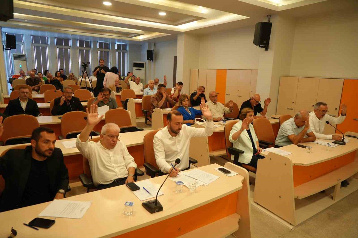 Atakum Belediyesi'nde personel maaşları için beklenen teminat mektubu gecikti