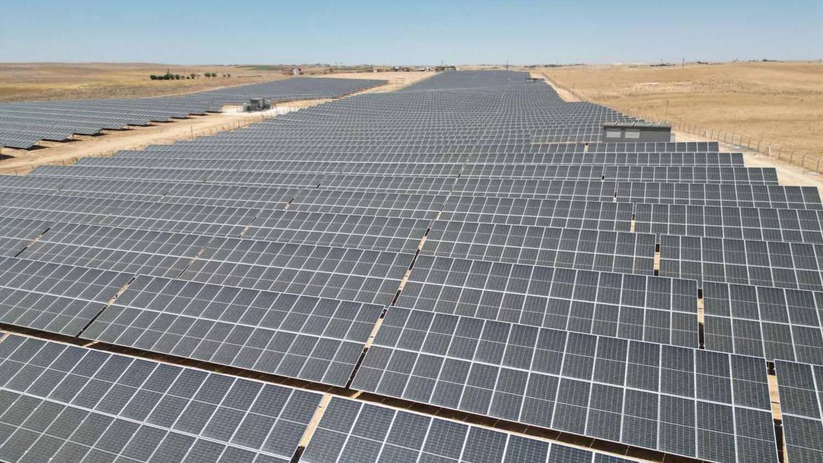 CW Enerji 9 bin 868,5 kWp kurulu güce sahip güneş santralini tamamladı