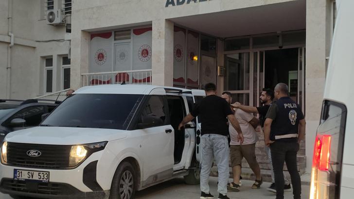 Hatay'da 16 yaşındaki çocuğu silahla alıkoyan 2 şüpheli tutuklandı