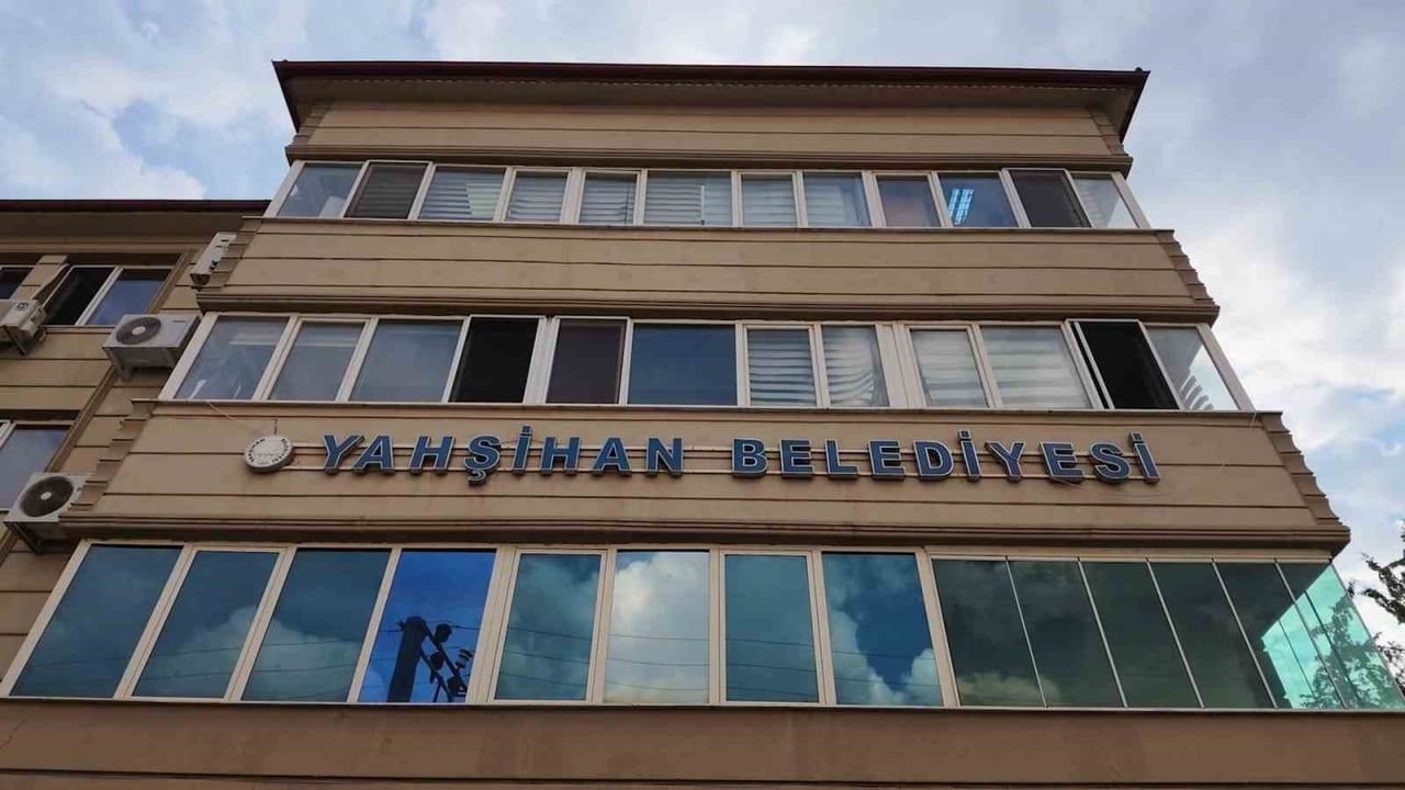 Kırıkkale'deki pavyon soruşturmasında belediye ve emniyet personeli adliyeye sevk edildi