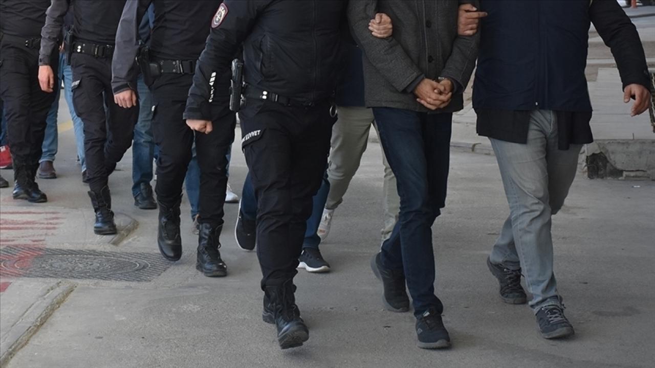 İstanbul'da FETÖ'nün adliye yapılanmasına yönelik 19 gözaltı