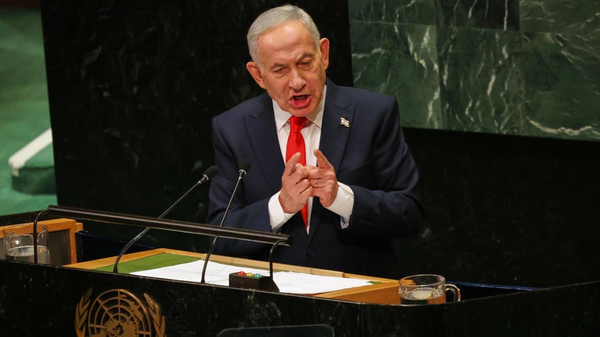 Netanyahu'nun BM konuşması sosyal medyada ve salonda protesto edildi