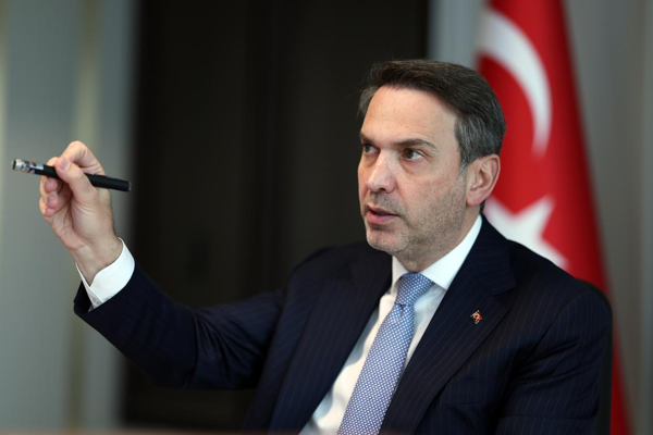Bakan Bayraktar Bangladeş ile enerji iş birliği imkanlarını görüştü