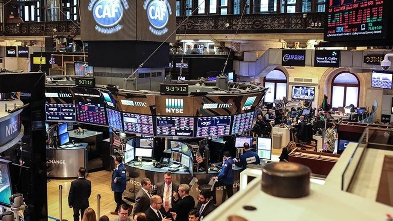 New York borsası jeopolitik gerilim nedeniyle düşüşle açıldı