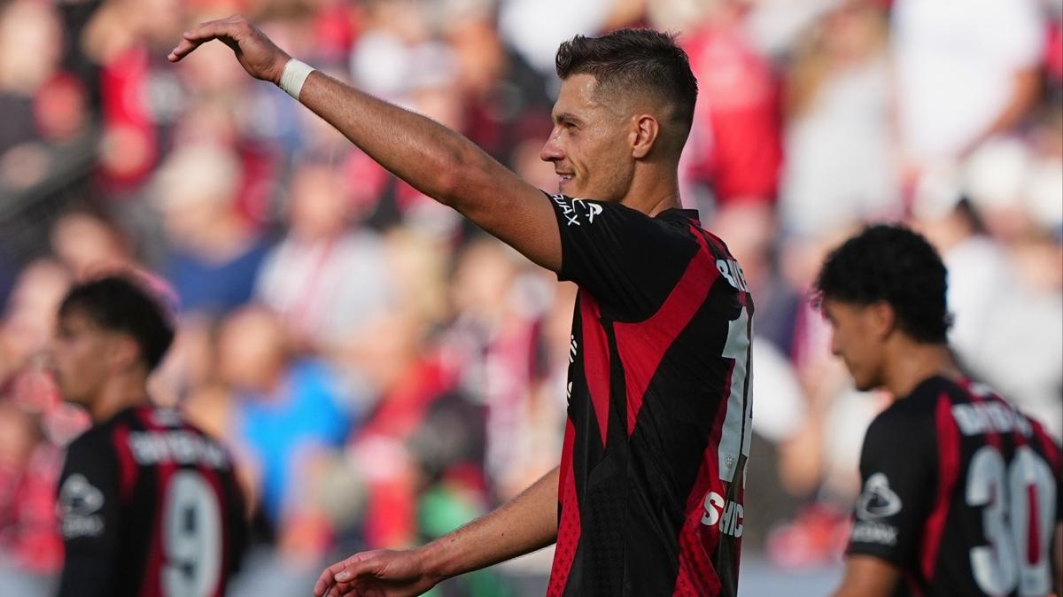 Bayer Leverkusen, RB Leipzig'i 2-0 mağlup ederek puanını 7'ye çıkardı
