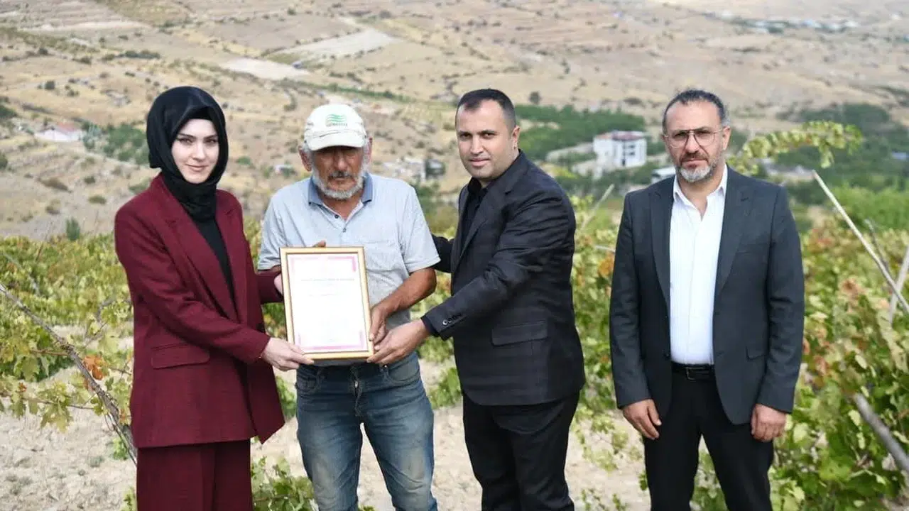 Yeşilyurt'un yerel değerlerini tanıtma projesi Banazı mahallesinde devam ediyor