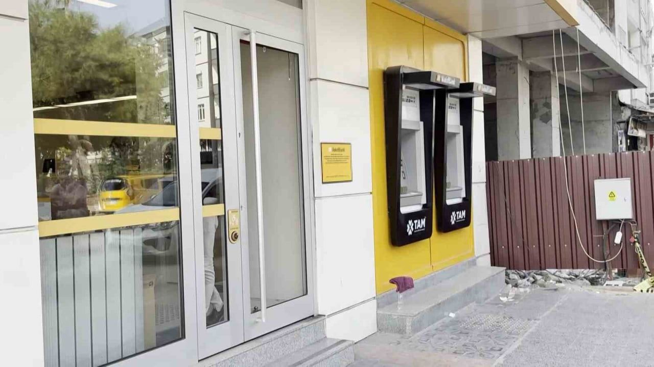 İskenderun'da kamu bankasına gece saatlerinde hırsızlık girişimi