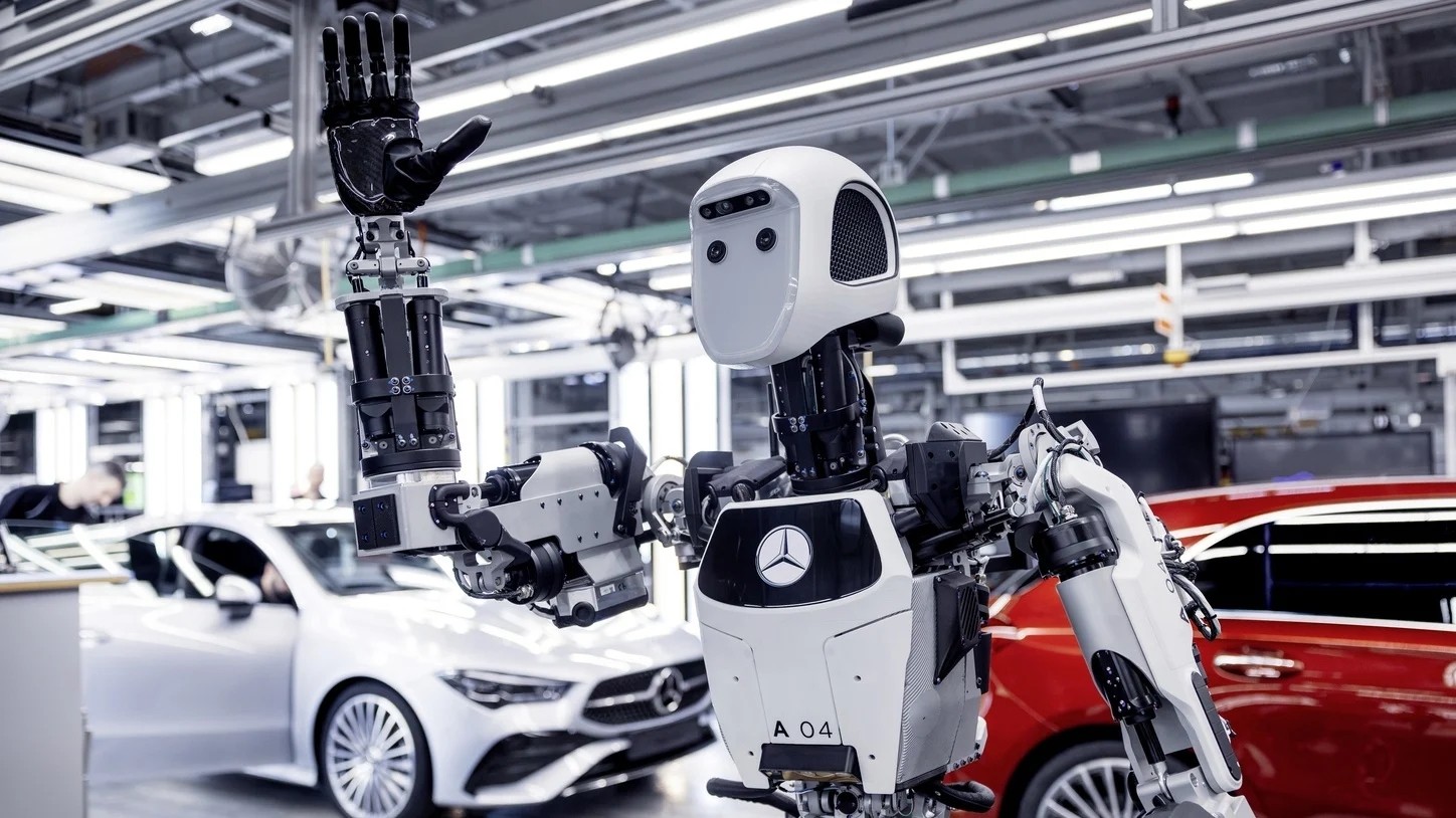 Otomotiv devleri üretim hatlarında insansı robotları test ediyor