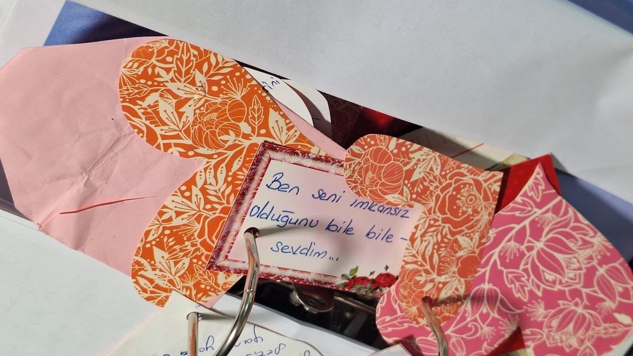 Mahkeme eski eşiyle görüşen kadını boşanma davasında tam kusurlu buldu