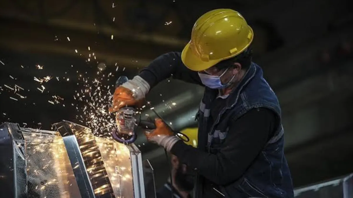 İmalat sanayinde kapasite kullanım oranı Ağustos ayında geriledi