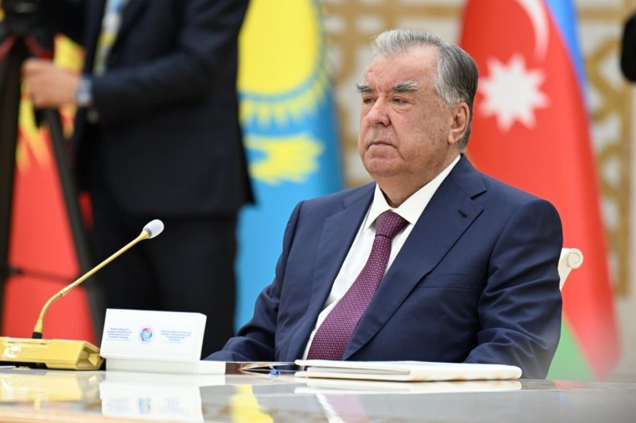 Kırgızistan Cumhurbaşkanı Caparov'dan ortak e-ticaret platformu teklifi