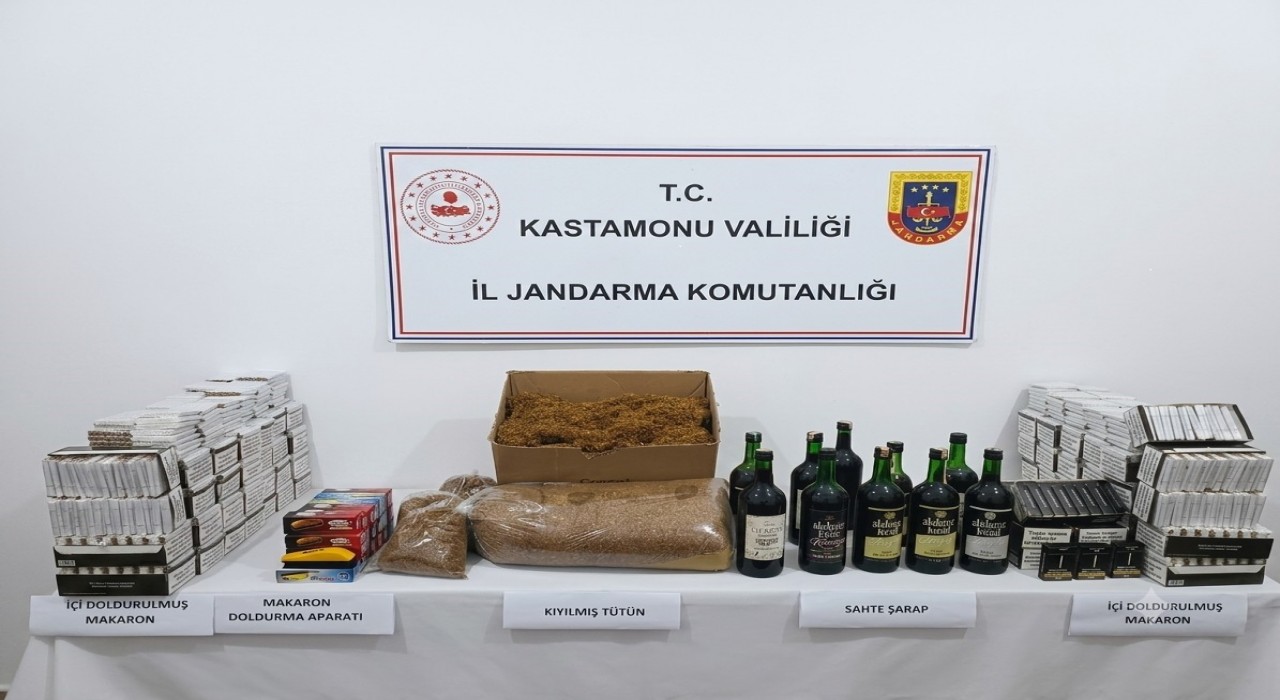 Kastamonu'da jandarma ekiplerince 10 litre sahte içki ele geçirildi