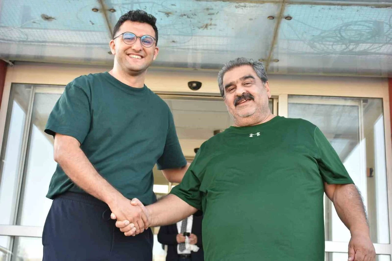 Erzurum Basketbol İl Temsilciliğinde Cem Culfa görevini Ömer Uslu'ya devretti