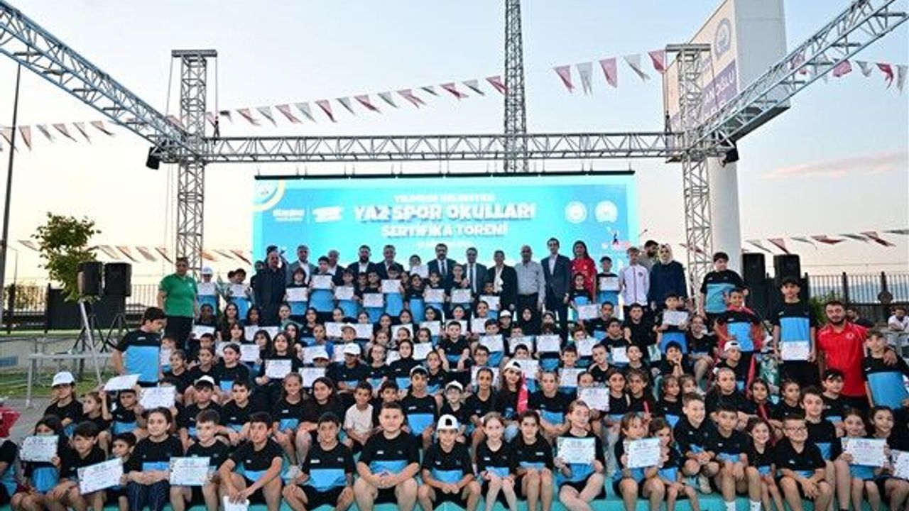 Yıldırım'da 36 bin 818 çocuk yaz spor okullarından mezun oldu