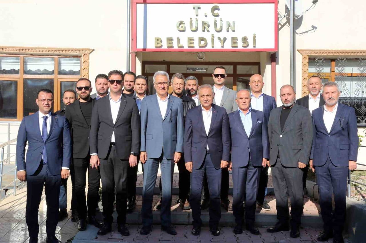 STSO yönetimi Gürün'de esnafın taleplerini dinleyerek yeni projeleri açıkladı