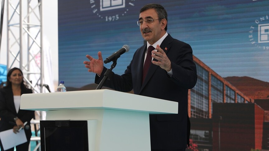 Cevdet Yılmaz sağlık endüstrisinde savunma sanayii modelini uygulayacaklarını açıkladı
