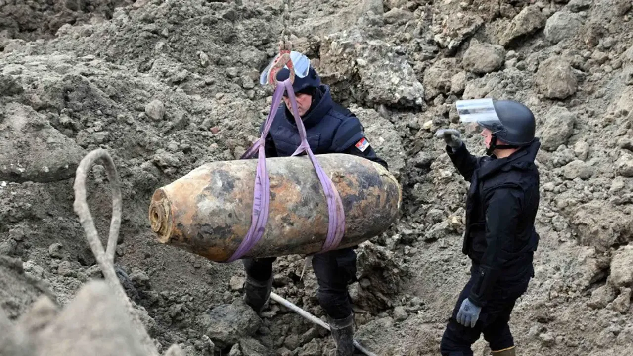 Belgrad'da bulunan 250 kilogramlık tarihi mühimmat pazar günü imha edilecek