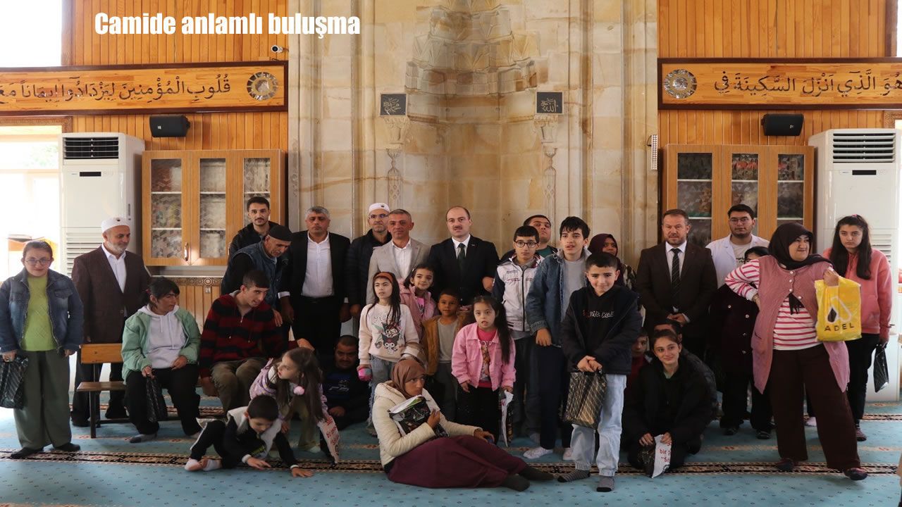Oltu'da özel ihtiyaçlı öğrenciler için engelsiz cami programı düzenlendi