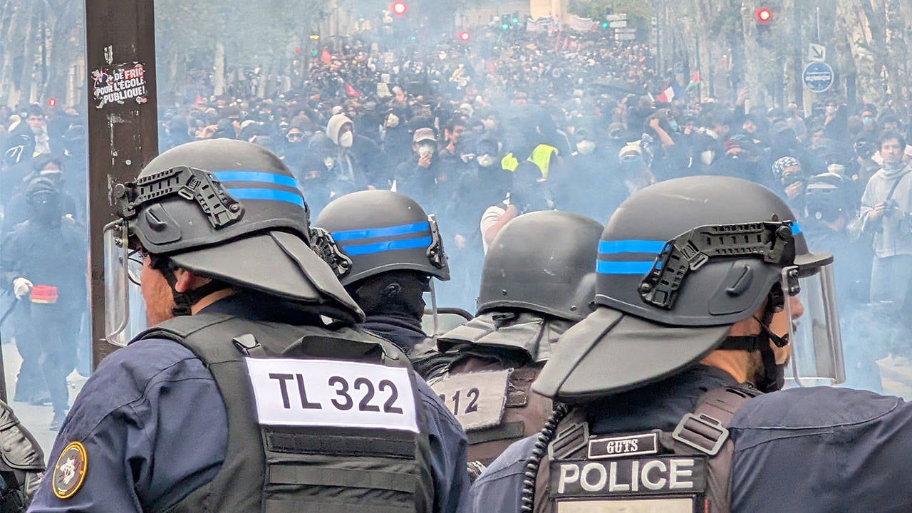 Fransa'daki lise eylemlerinde polis şiddetine yönelik 36 soruşturma açıldı