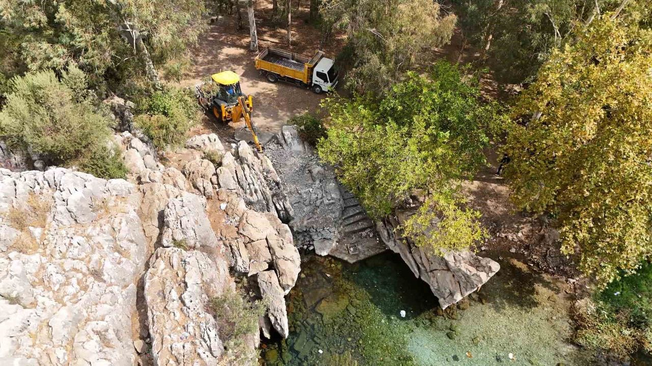 Antalya'nın Kırkgöz su kaynağı fotokapanlarla korunmaya alındı