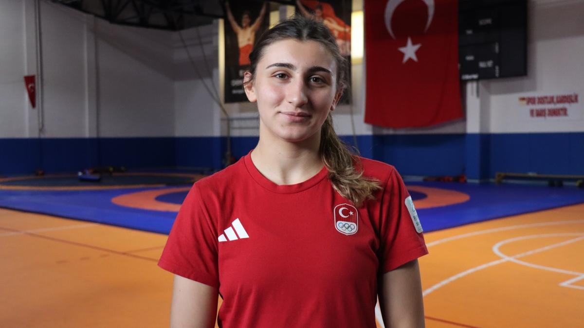 Milli güreşçi Elmira Yasin U23 Dünya Şampiyonası'nda bronz madalya kazandı