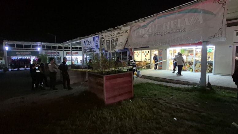 Malatya'da park yeri tartışması bıçaklı kavgaya dönüştü: 3 yaralı