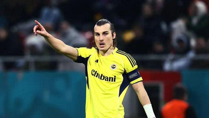 Fenerbahçe yönetimi Çağlar Söyüncü'den ayrılık sinyali verdi