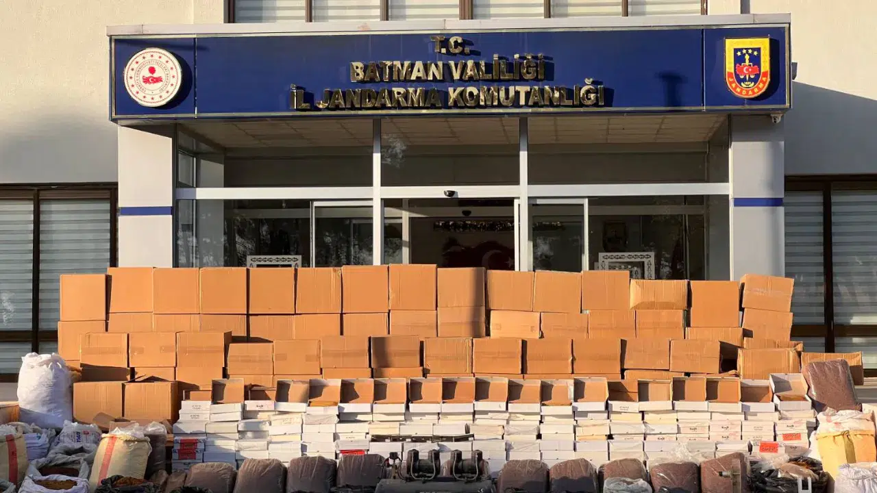 Batman'da jandarmadan kaçakçılık operasyonu: Çok sayıda malzeme ele geçirildi