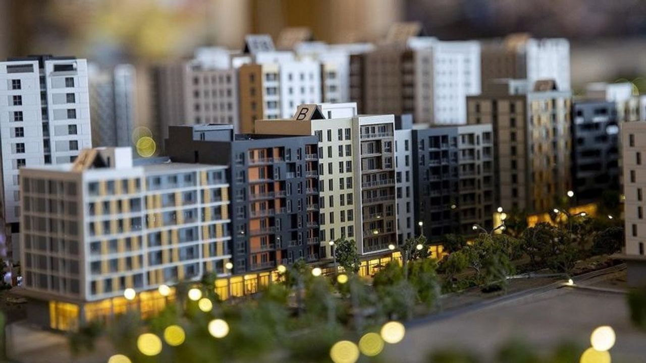 İstanbul'da konut fiyatları dolar bazında rekor kırarken altın karşısında geriledi