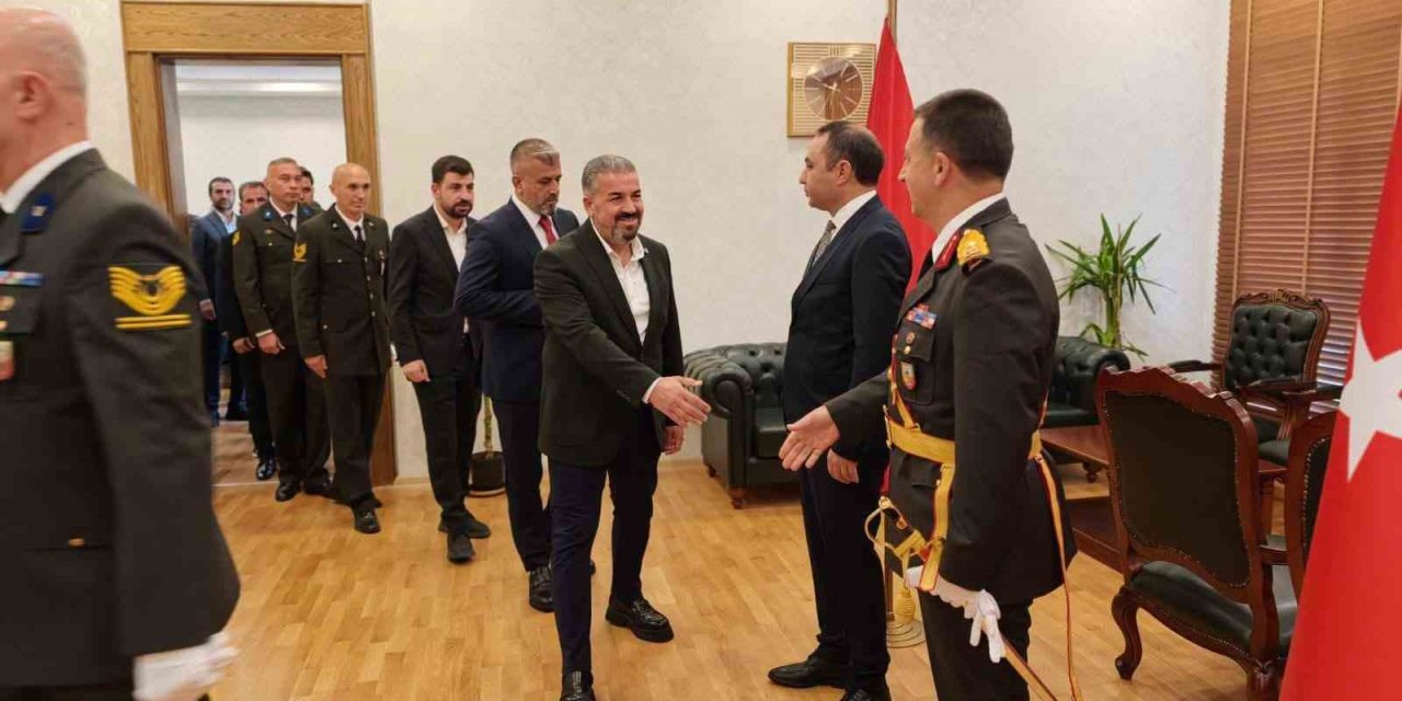 Silopi'de Cumhuriyet Bayramı tebrikat töreni gerçekleştirildi