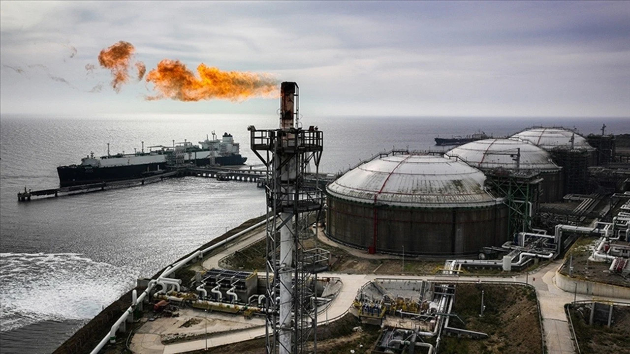 Goldman Sachs Basra Körfezi'ndeki LNG ihracatında toparlanma olmazsa fiyat artışı bekliyor