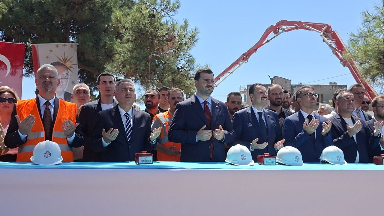 Menemen Kent Arşivi ve Müzesi için temel atma töreni gerçekleştirildi