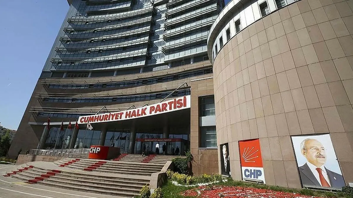 CHP belediye başkanları için 2027'de performans takip sistemi kuruyor