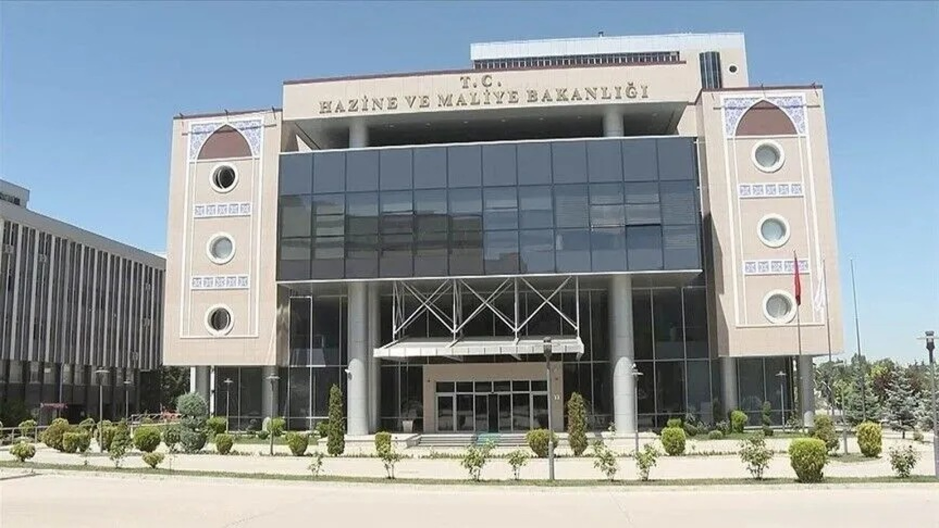 Türkiye FATF'in 40 tavsiyesinin 38'ine uyumlu bulundu