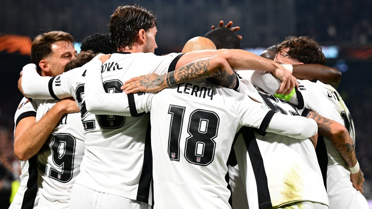 Premier Lig ekipleri Beşiktaşlı Orkun Kökçü ve Emirhan Topçu'yu takip ediyor