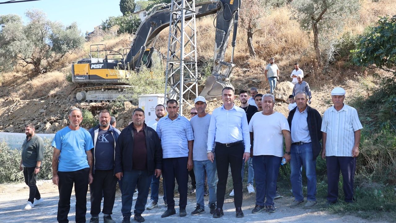 Koçarlı Şenköy Mahallesi'nde düğün salonu yapımına başlandı