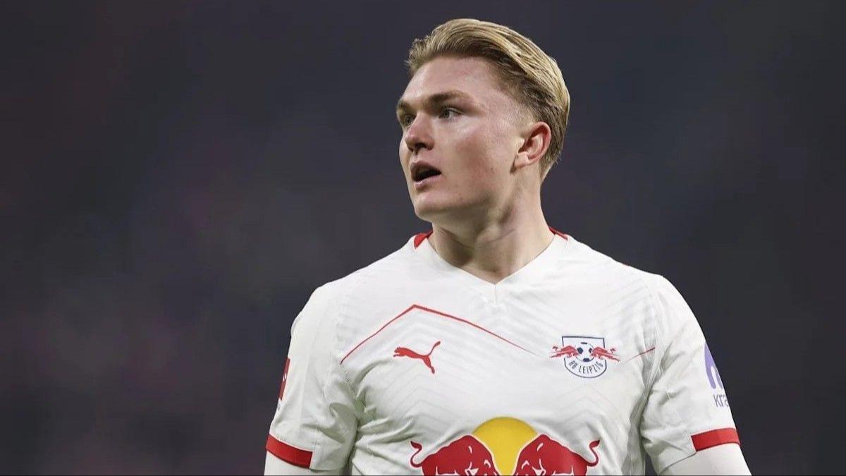 Strasbourg, Conrad Harder'ın kiralık transferi için Leipzig ile anlaştı