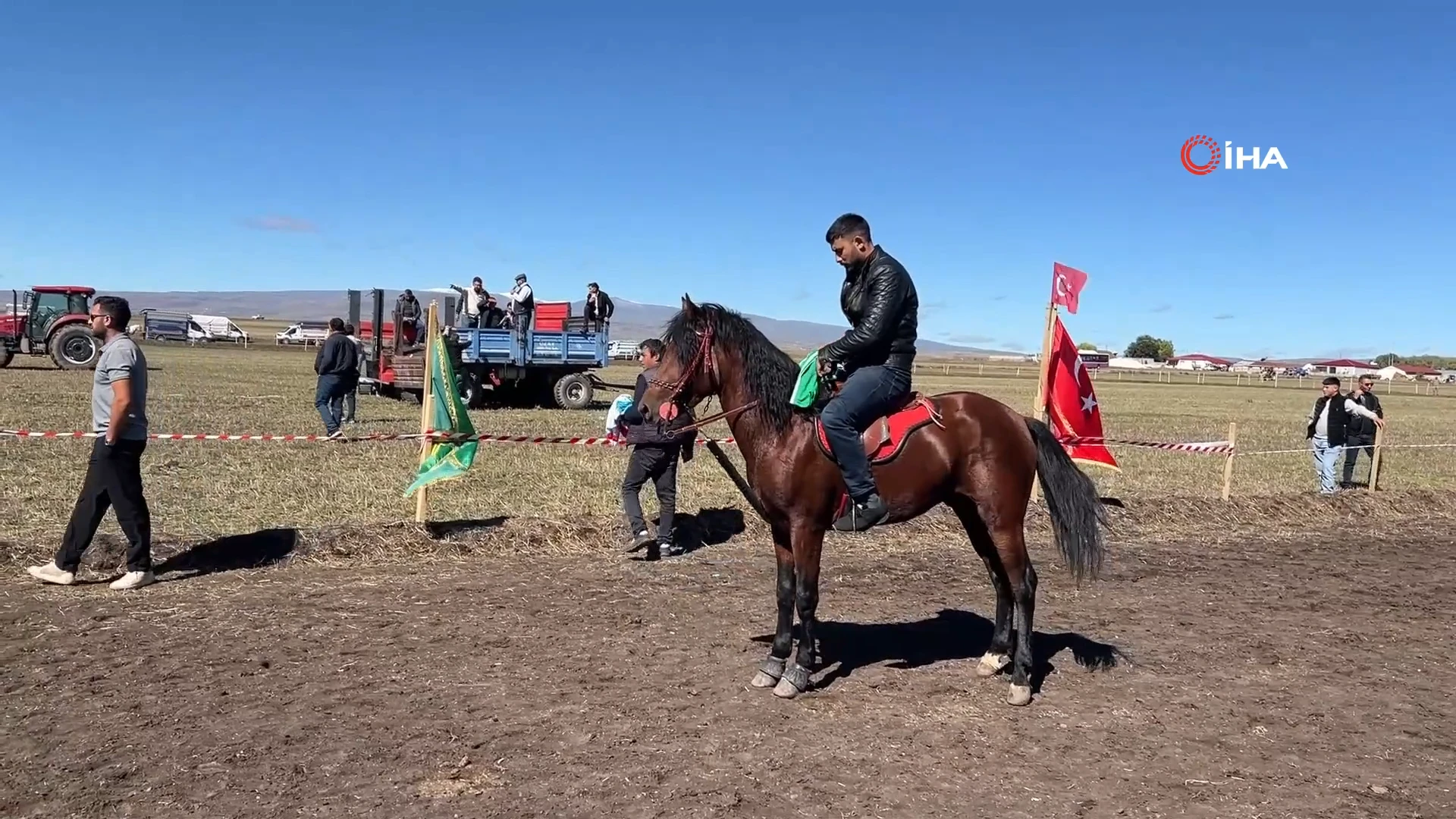 Kars'ta 5. Geleneksel Rahvan At Yarışları düzenlendi