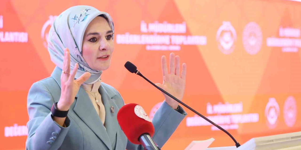Türkiye'de 9 bin 327 koruyucu aile yanında 11 bin 72 çocuk büyüyor