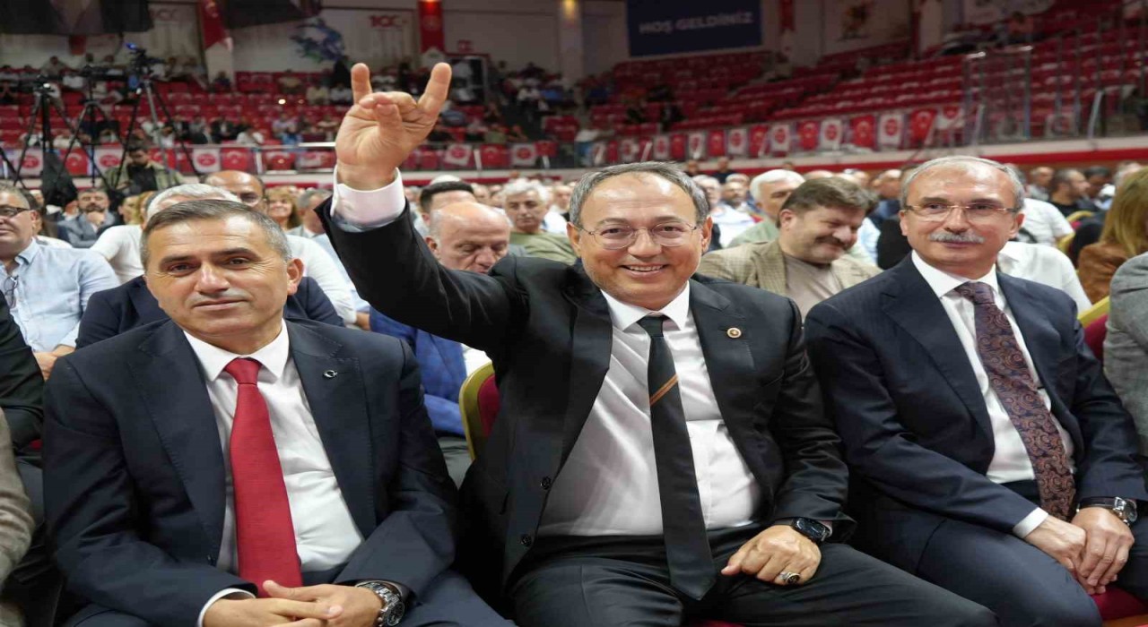 MHP Genel Başkan Yardımcısı Topsakal Suriye'nin Türkiye'ye bağlandığını söyledi