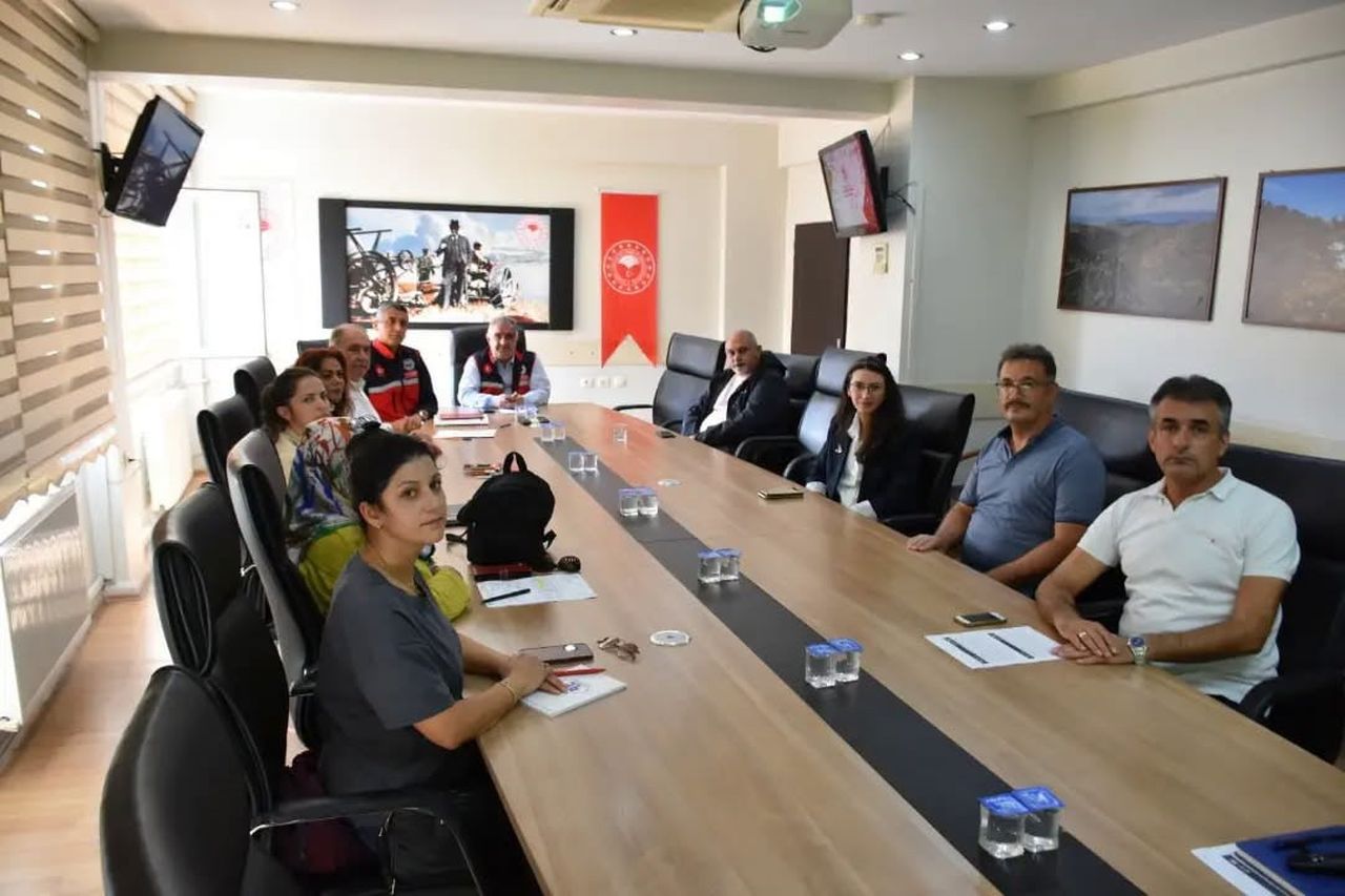 Aydın'da zirai kirliliği önleme komisyonu Eylül toplantısını gerçekleştirdi