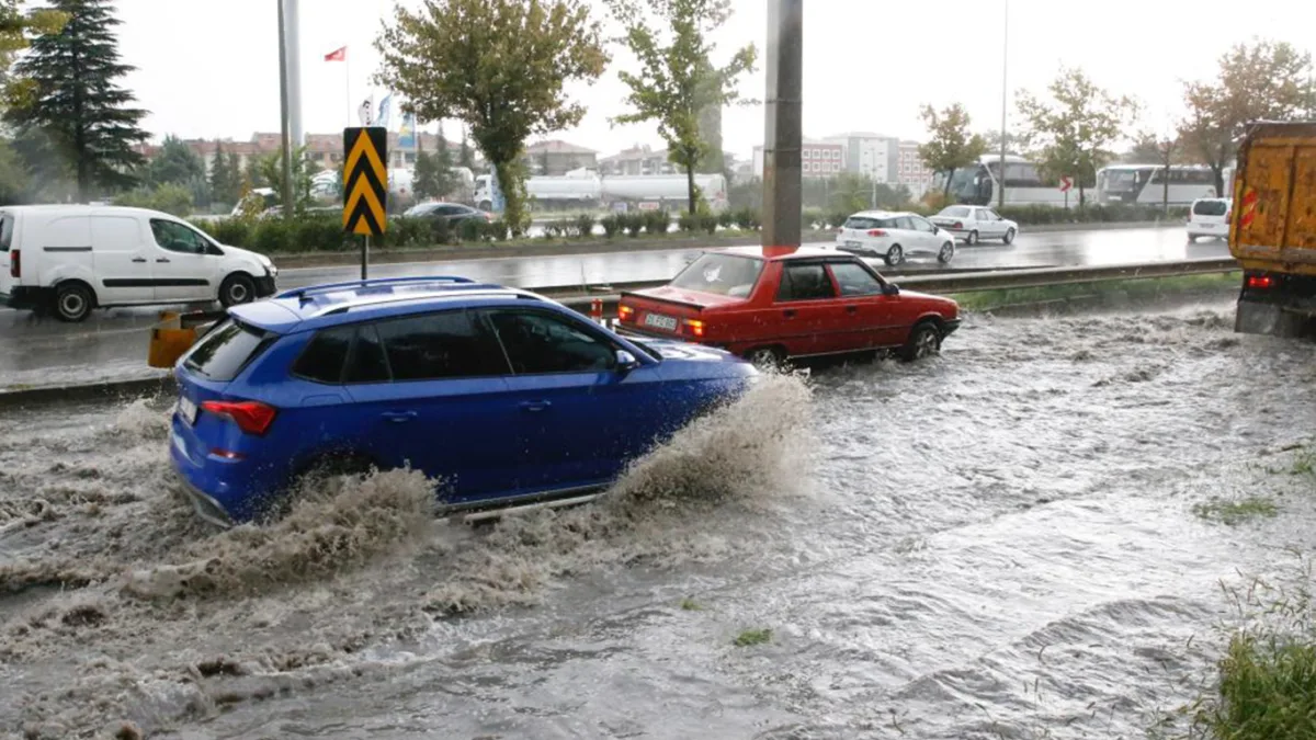 Meteoroloji Rize, Trabzon ve Artvin için sarı kodlu yağış uyarısı yaptı