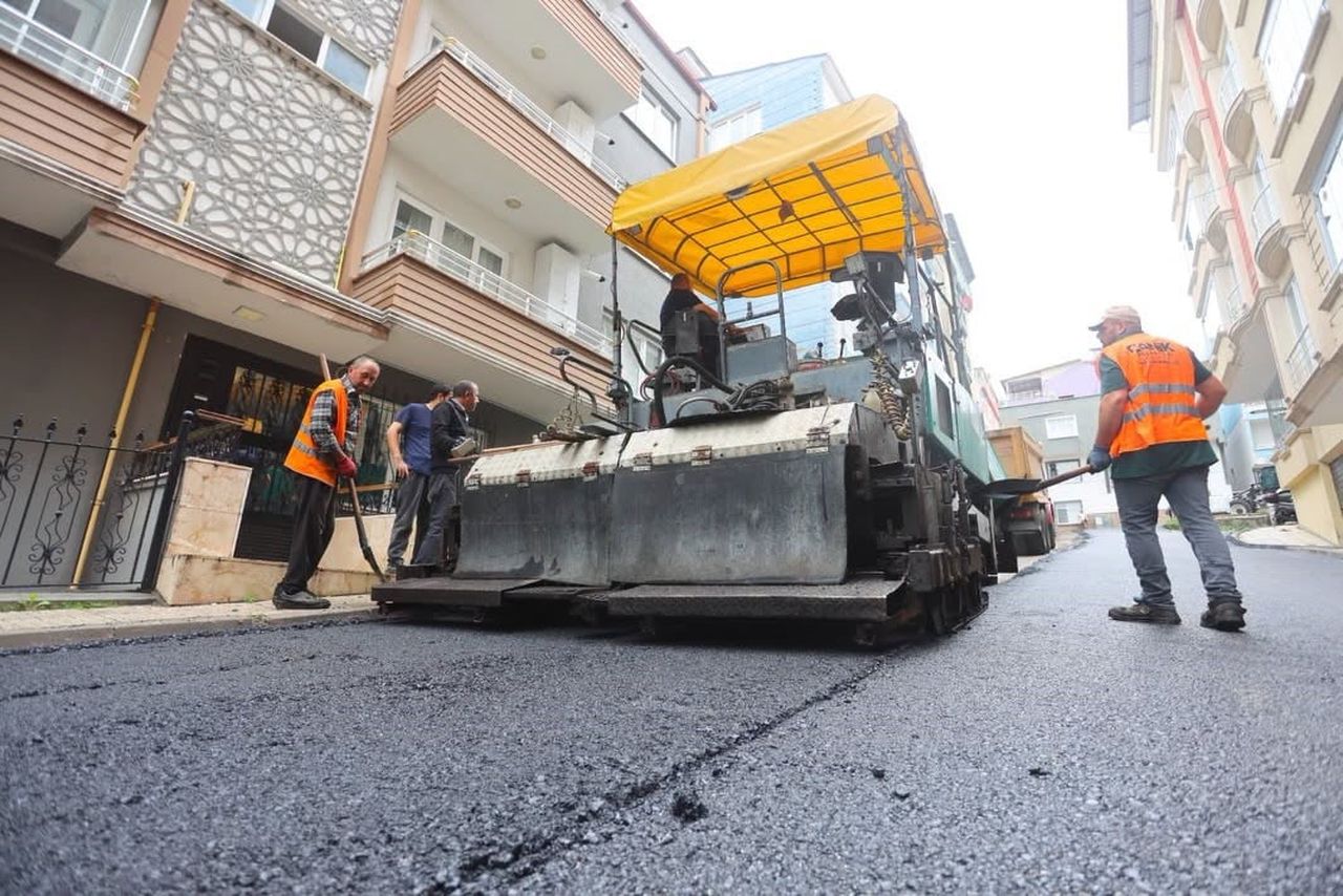 Canik Belediyesi ulaşım ağını yeni yollar ve altyapı çalışmalarıyla genişletiyor